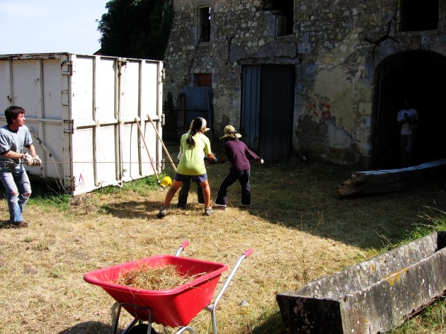 Workcamp volunteering